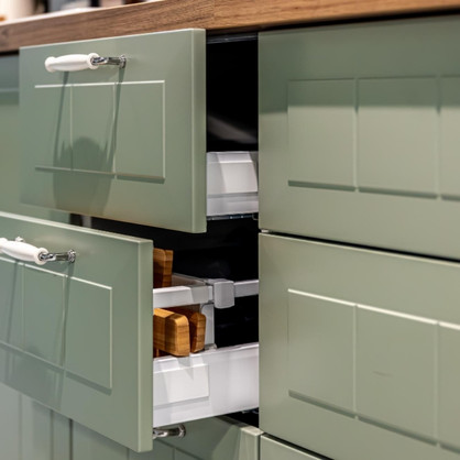 malning-farg-koksluckor